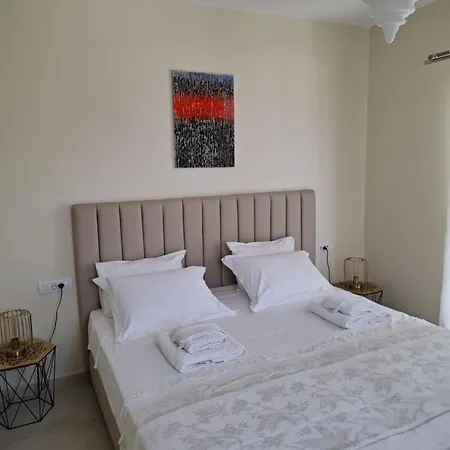 Kotseris Luxury Villas, Jiovanni & Angelina Villa *